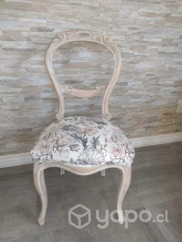 Escritorio y silla de buena madera