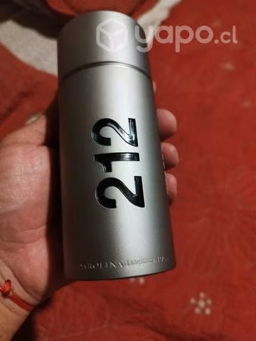 Perfume Carolina Herrera 212