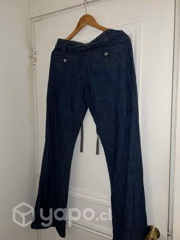 Líquido Jeans delgaditos pata recta
