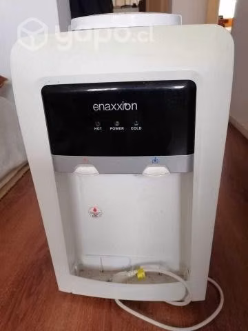 Dispensador de agua fría y caliente