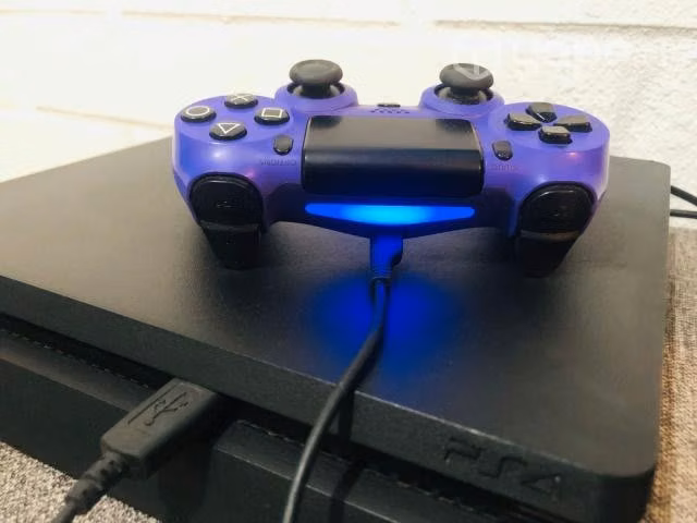 Consola playstation 4 slim 500gb