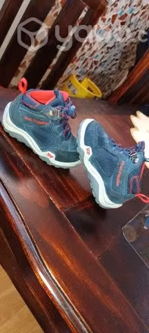 Zapatillas de bebé hush puppies