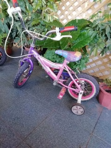Bicicleta lasen niña