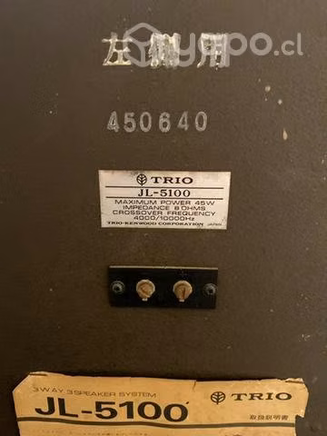 Parlantes trío kenwood de 35 wats reales 8 ohms