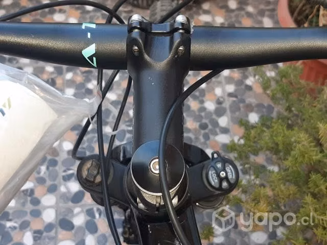 Bicicleta Altitude Kuden 4
