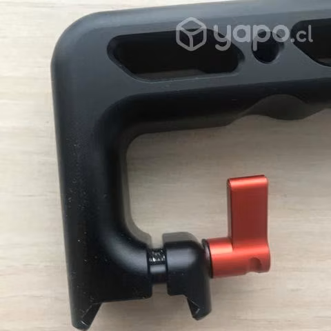 Handle manilla BeastGrip para rigs de cámaras
