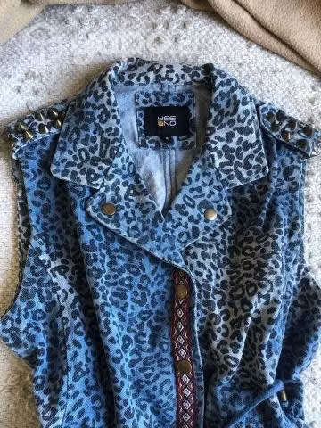 Blazer con tachas Animal Print - Imagen 3
