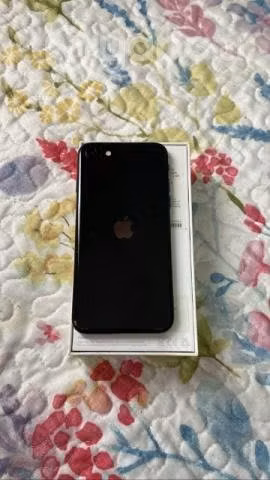 Iphone se 2020 64gb