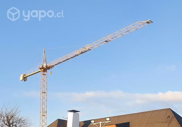 Grúa Torre Liebherr 30LC Año 2006 Altura 30 Metros