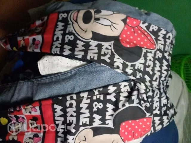 Fardo de ropa en buen estado americana de primera