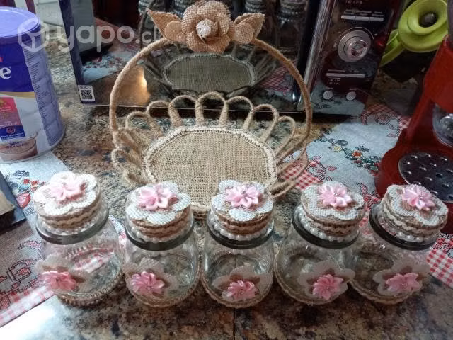 Manualidades en arpillera, un estilo elegante.