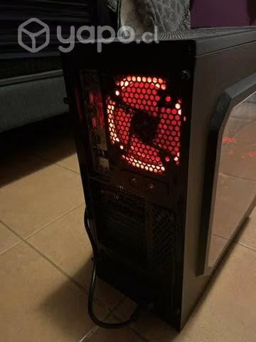 Pc con buenos componentes