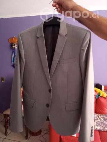 Terno gris plata