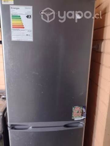 Refrigerador Mademsa 415 plus