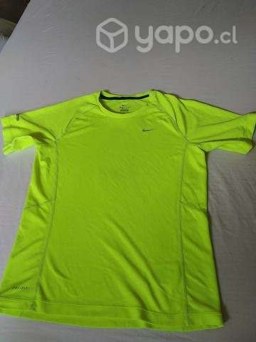 Polera deportiva - Imagen 3