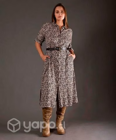 Vestido camisero animal print rosa talla XS