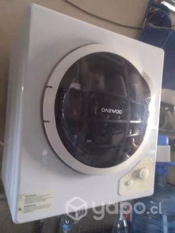 Lavadora LG 8,5kg. Y secadora Daewoo - Imagen 2