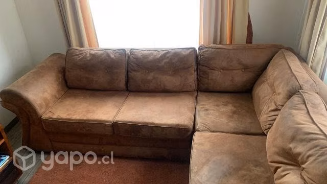 Amplio sillón tipo L