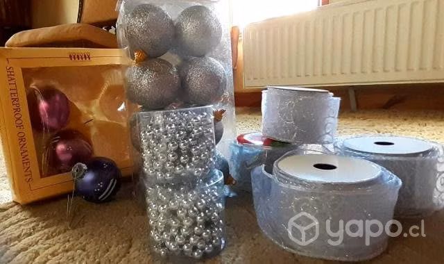Árbol de navidad con sus accesorios completo - Imagen 4