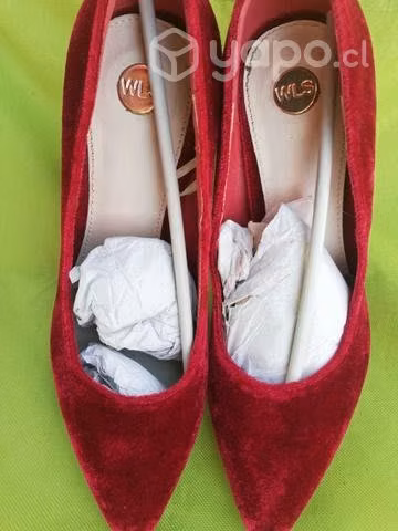 Zapatos de gamuza Rojo en exelente estado