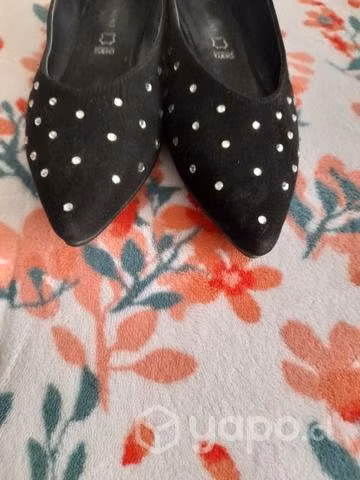 Bellos zapatos num 37 basement - Imagen 2