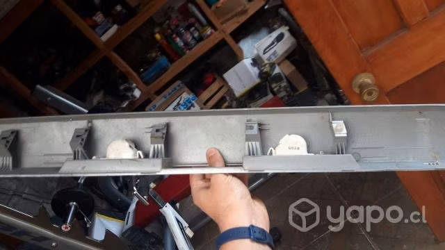 Moldura trasera original portalon SsangYong actyon