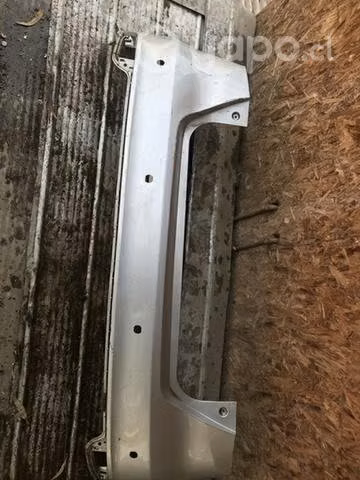 Parachoques trasero Ford focus