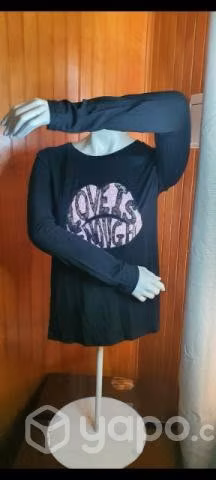 Polera elásticada