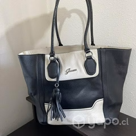 Cartera Guess original negra/blanca grande usada