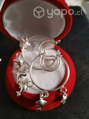 Hermosos aros argollas tres delfines