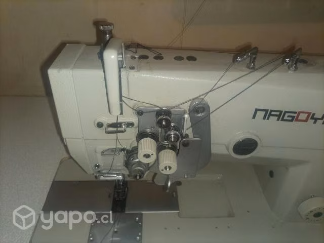 Maquina dos agujas