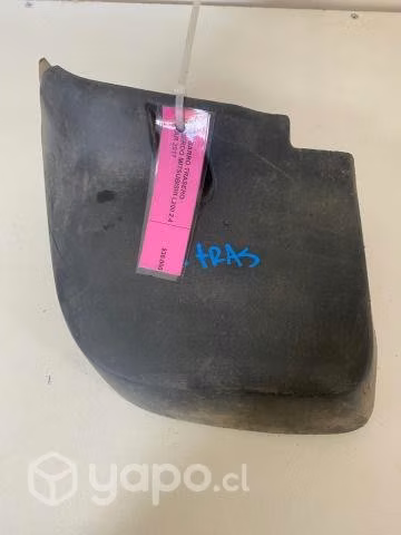 Bota barro trasero izquierdo Mitsubishi L200 2.4 D