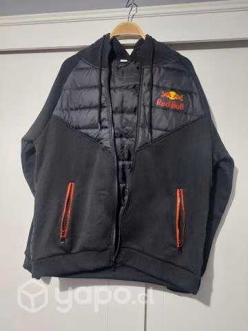 Chaqueta negra Red Bull