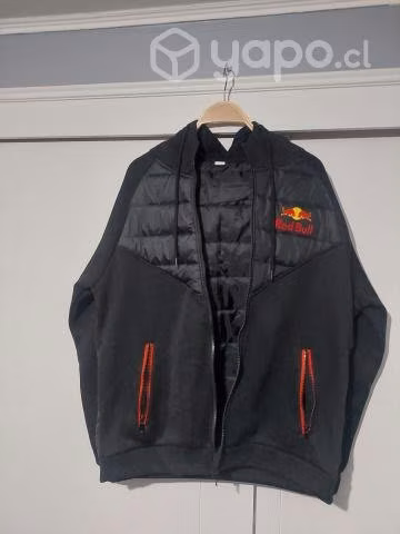 Chaqueta negra Red Bull
