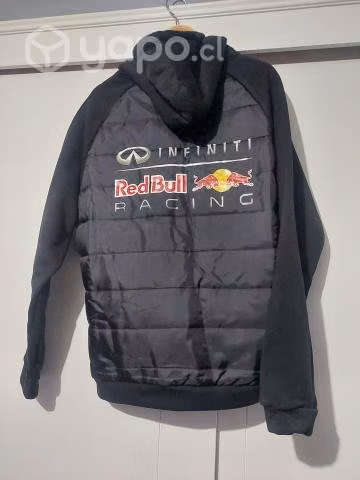 Chaqueta negra Red Bull