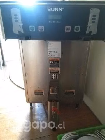 Cafetera de alto trafico marca BUNN