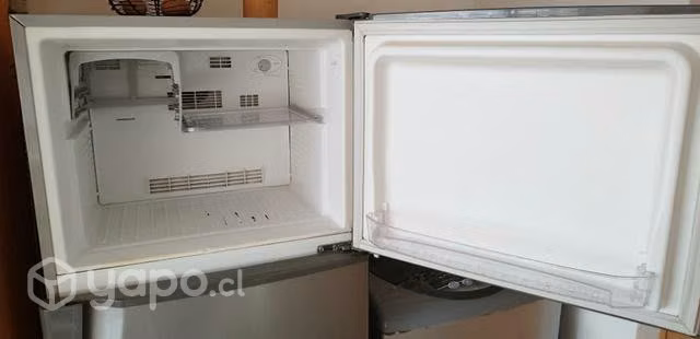 Refrigerador marca Fenza Advantage 7205