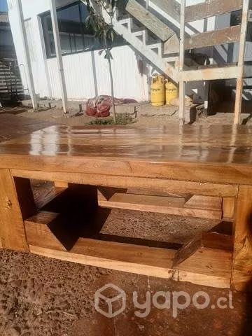 Exclusiva mesa de centro de roble vitrificado