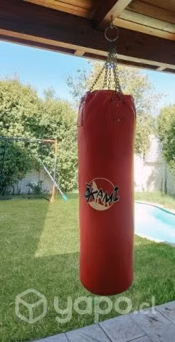 Saco de Box y cadenas para colgarlo