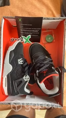 Jordan retro 4 bred 23cm