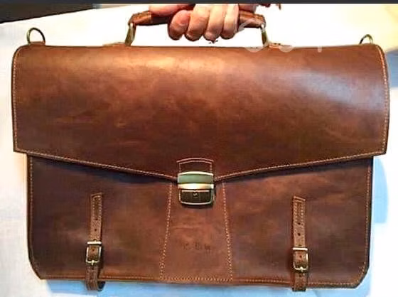 Maletin Bolso de Cuero natural / modelo Ejecutivo