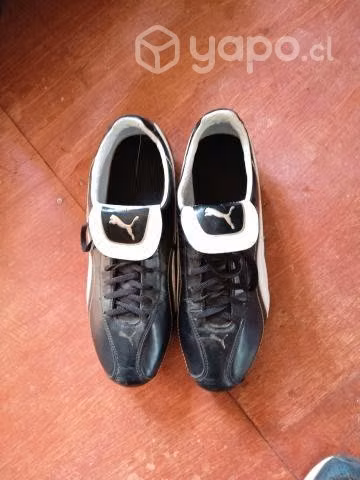 Zapatos de futbol