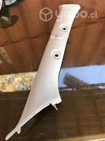 Tapiz cubre pilar delantero superior derecho Foton