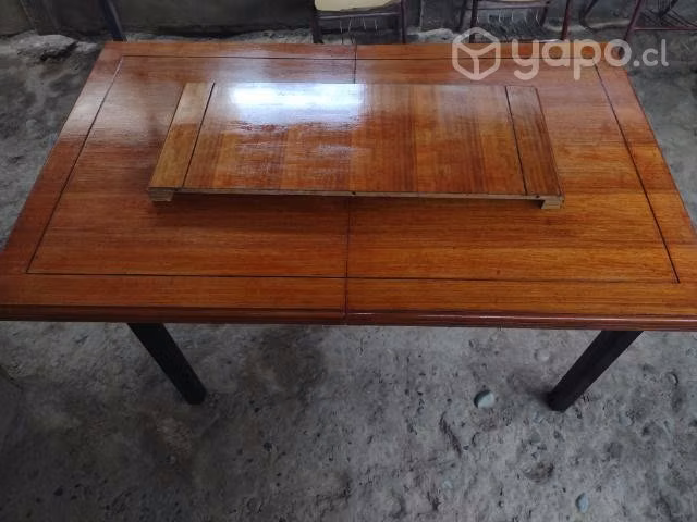 Mesa comedor máquina de ejercicios lotes ropa