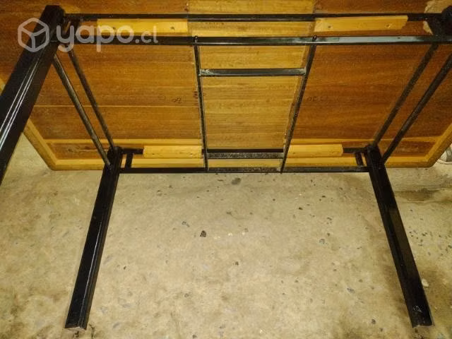 Mesa comedor máquina de ejercicios lotes ropa