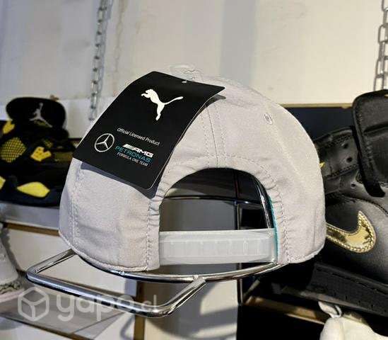 Gorro Ajustable Mercedes AMG marca Puma - Imagen 3