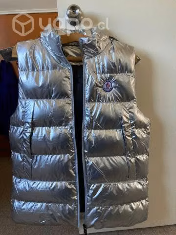 Parkas marca monclear talla S y M