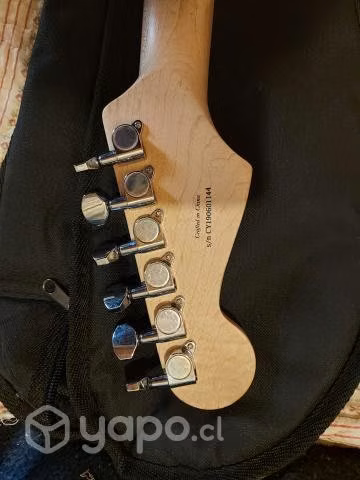 Guitarra squier stratocaster - Imagen 3