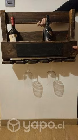 Cava de vinos rústica - Imagen 2
