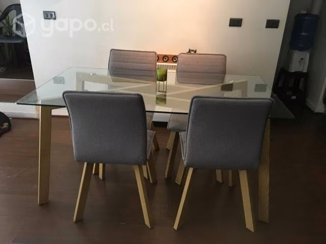 Espectacular comedor para 4 personas